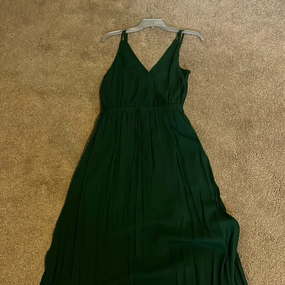 green emerald velvet dress Emerald Green Split Sleeve Shift Dress  Elegant Flow Sleeve Cocktail Dress M (6)